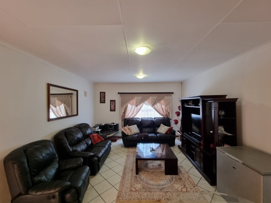3 Bedroom Property for Sale in Morelig Free State